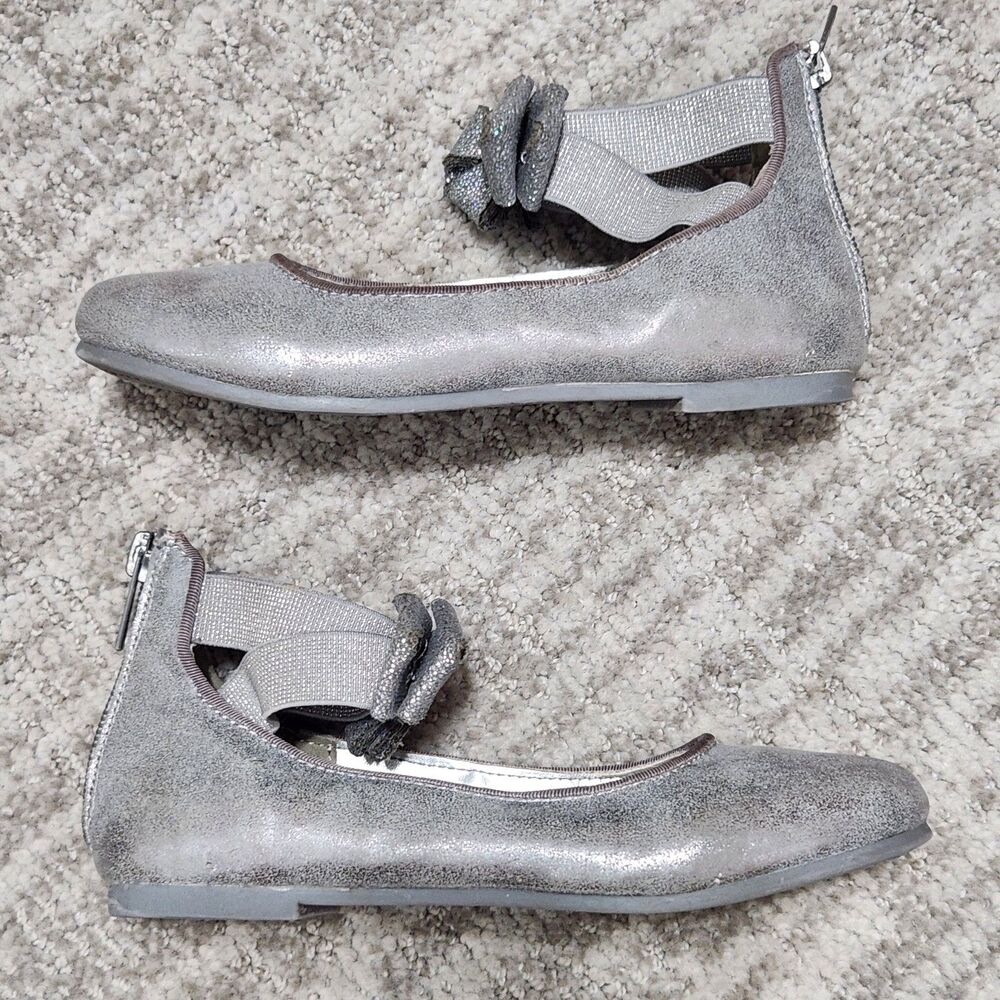 Kenneth Cole little girl's ballet flats with bow silver size 13 - Picture 6 of 10
